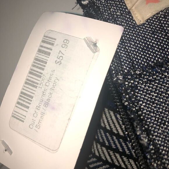 Black and White L’atiste by Amy Dress - Picture 4 of 5